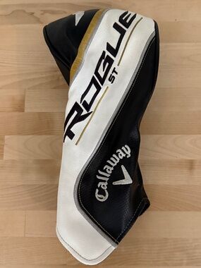 CALLAWAY ROGUE ST DRIVER HEAD COVER - EXCELLENT CONDITION